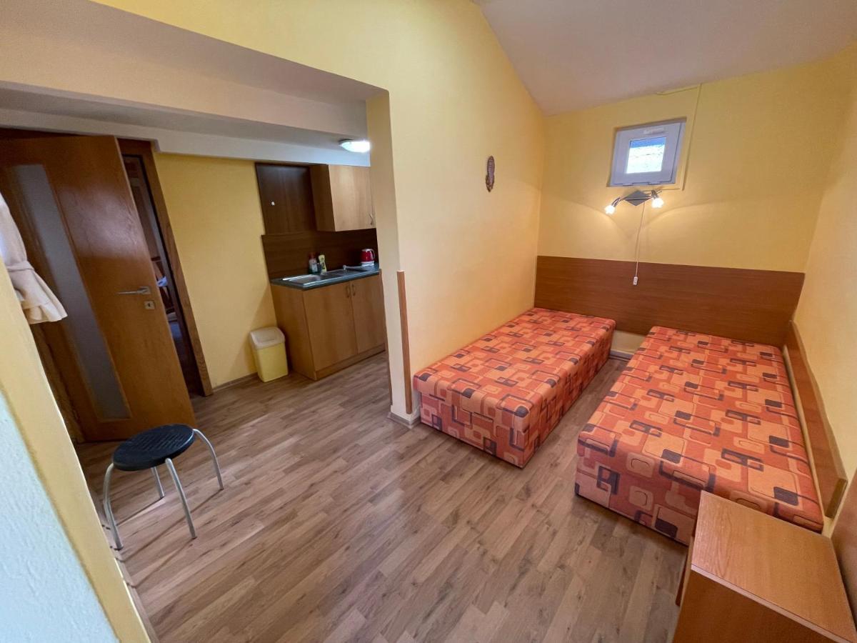 Apartmany Forro Rybarska Velky Meder Luaran gambar