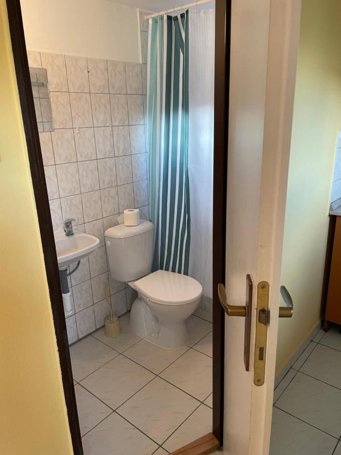 Apartmany Forro Rybarska Velky Meder Luaran gambar