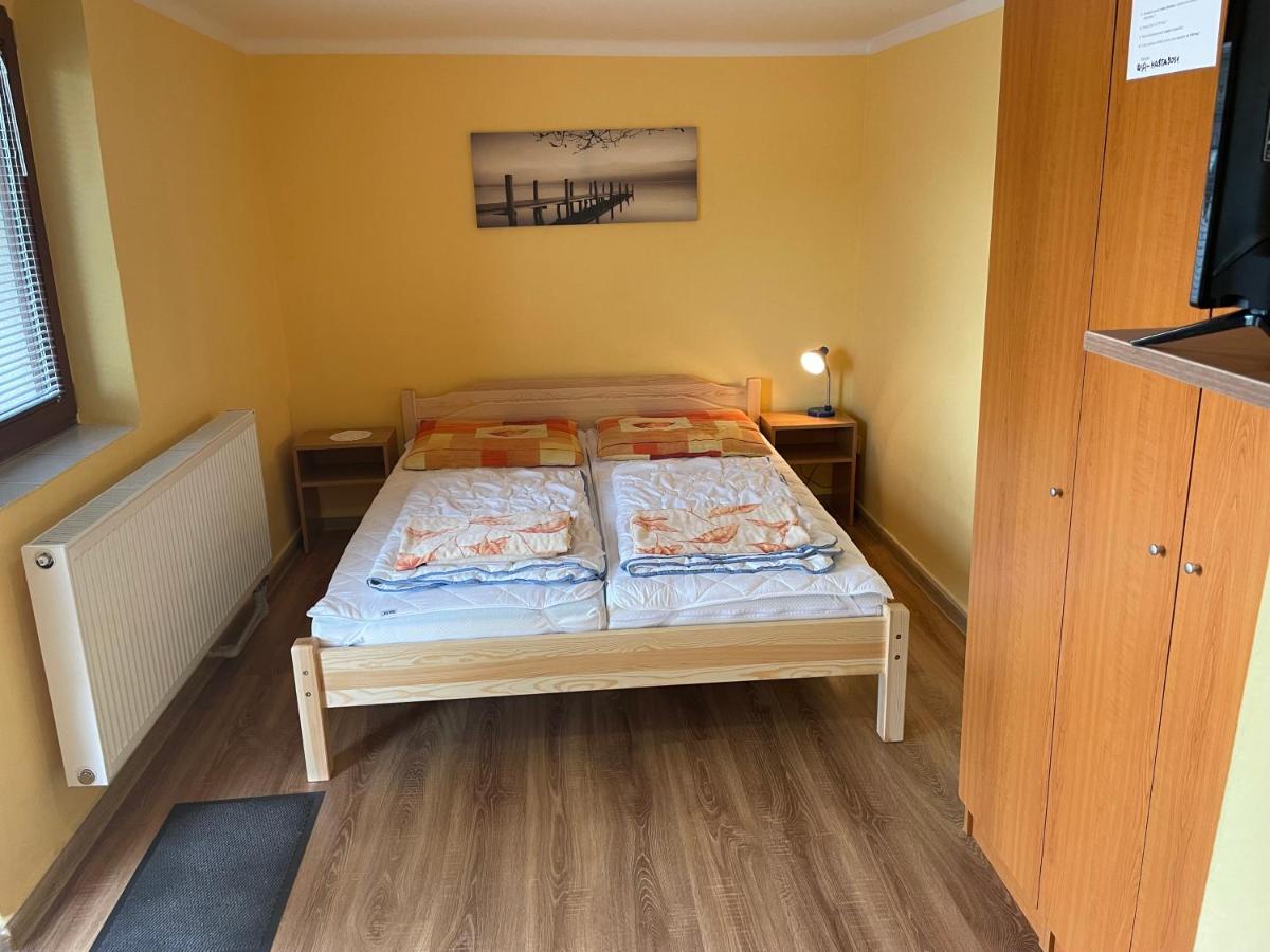 Apartmany Forro Rybarska Velky Meder Luaran gambar